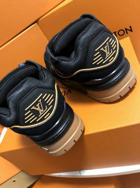 Picture of Louis Vuitton Shoes _SKULVsz35-46mnf071516484